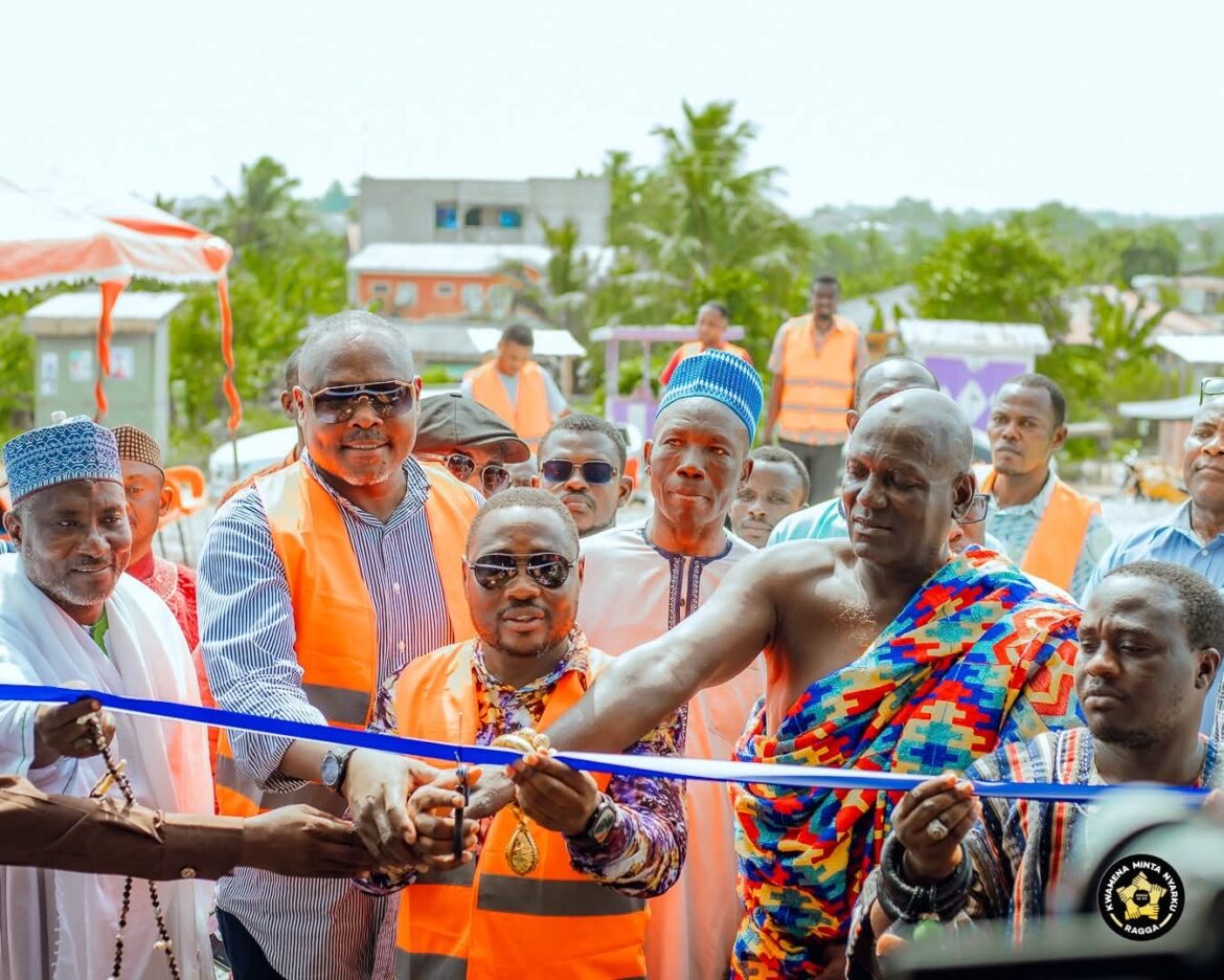 0fc2af2f ba28 4a0f a2f4 62022c88c873