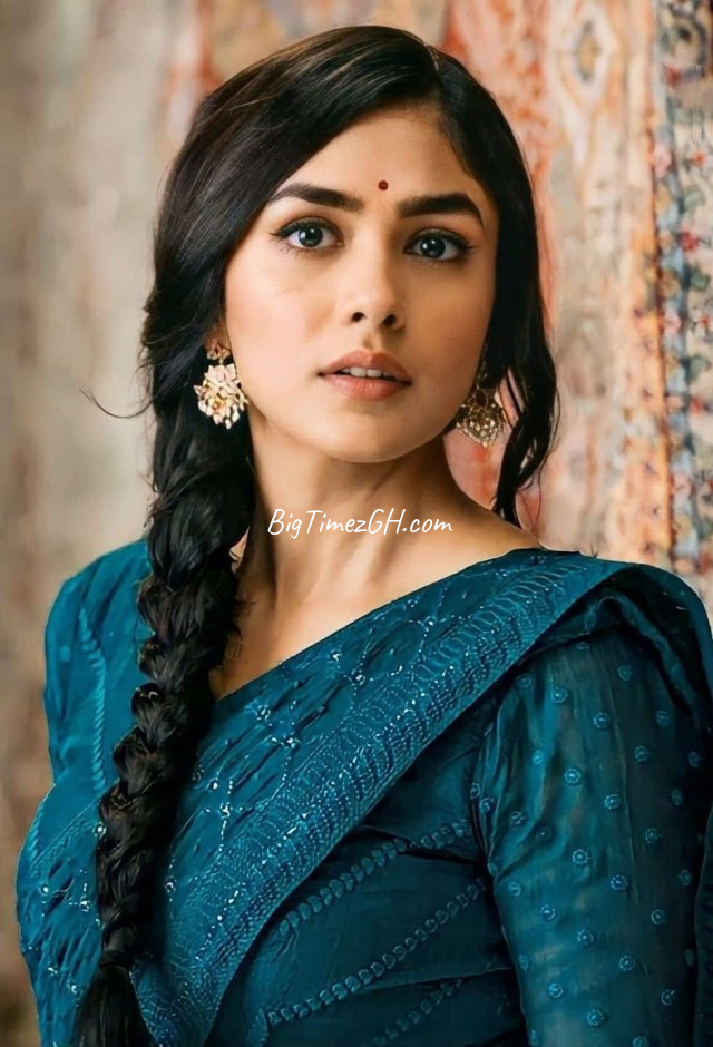 Mrunal Thakur Continues Winning Hearts as Hai Jawani Toh Ishq Hona Hai Success Boosts Her Career 1 Sita Ramam